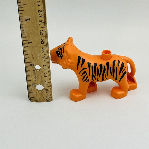 LEGO Duplo 10906 Tropical Island Adult Tiger Replacement Figure Only - Picture 6 of 6